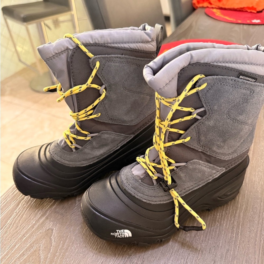 The North Face Kids Black Boots